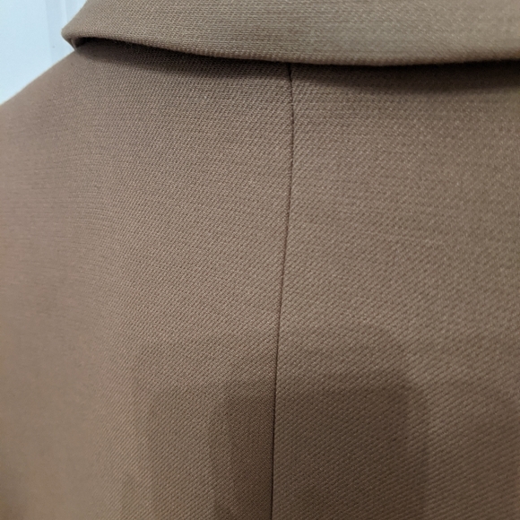 HM coat - Picture 2 of 4